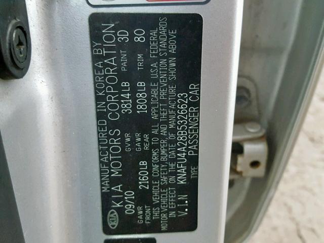 KNAFU4A28B5326623 - 2011 KIA FORTE EX SILVER photo 10