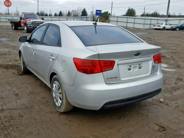 KNAFU4A28B5326623 - 2011 KIA FORTE EX SILVER photo 3