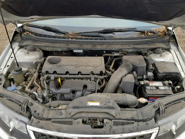 KNAFU4A28B5326623 - 2011 KIA FORTE EX SILVER photo 7