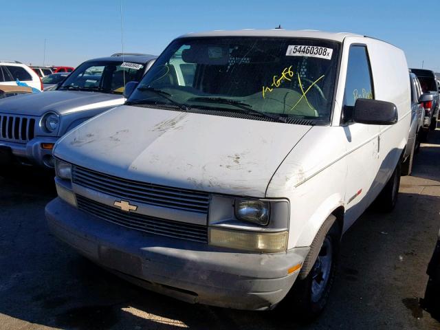 1GCDL19X42B121927 - 2002 CHEVROLET ASTRO WHITE photo 2