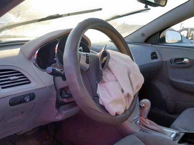 1G1ZC5EB1AF237318 - 2010 CHEVROLET MALIBU 1LT BLUE photo 9