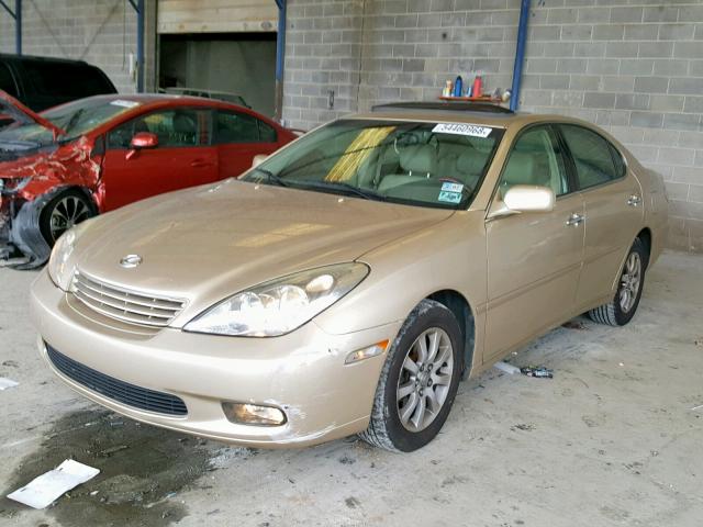 JTHBF30G020042305 - 2002 LEXUS ES 300 GOLD photo 2