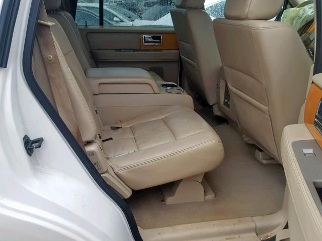 5LMFU27518LJ20176 - 2008 LINCOLN NAVIGATOR CREAM photo 6