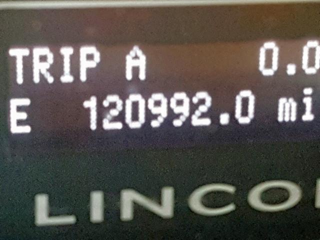 5LMFU27518LJ20176 - 2008 LINCOLN NAVIGATOR CREAM photo 8