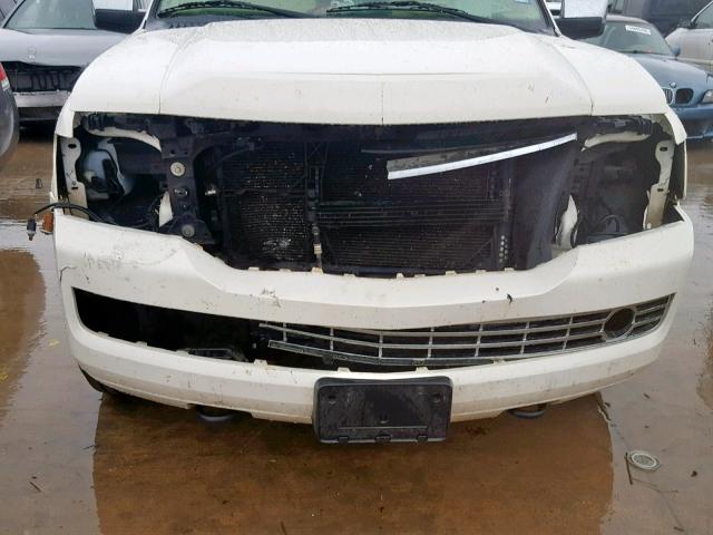 5LMFU27518LJ20176 - 2008 LINCOLN NAVIGATOR CREAM photo 9