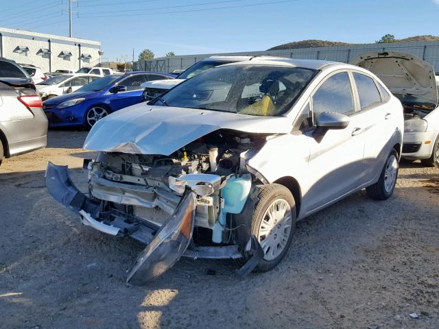 3FADP4AJXJM109923 - 2018 FORD FIESTA S SILVER photo 2