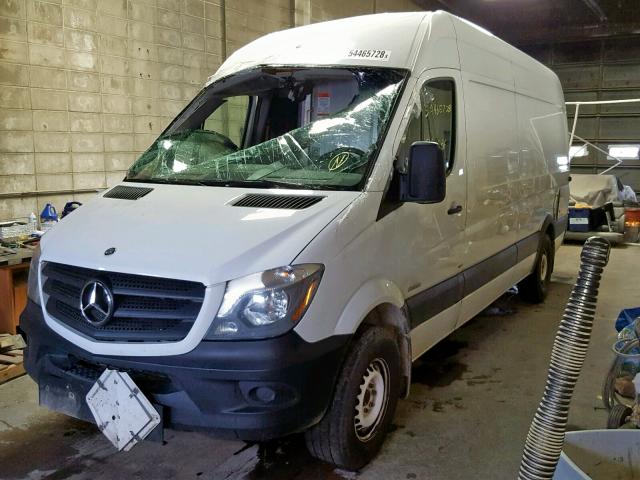 WD3PE8DE4E5899177 - 2014 MERCEDES-BENZ SPRINTER 2 WHITE photo 2