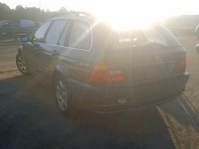 WBAEN33422PC10245 - 2002 BMW 325 IT GRAY photo 3