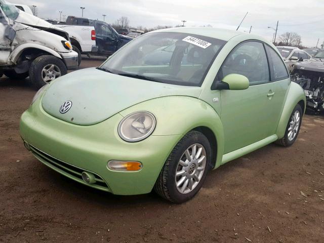 3VWCP21C52M402834 - 2002 VOLKSWAGEN NEW BEETLE GREEN photo 2