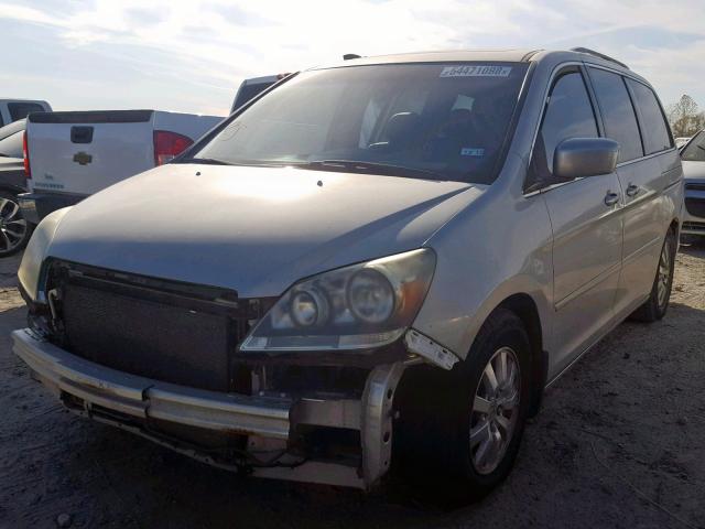 5FNRL38815B113460 - 2005 HONDA ODYSSEY TO WHITE photo 2