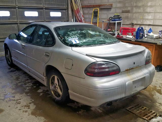 1G2WP52K62F113750 - 2002 PONTIAC GRAND PRIX SILVER photo 3