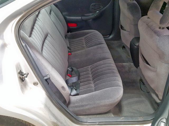 1G2WP52K62F113750 - 2002 PONTIAC GRAND PRIX SILVER photo 6