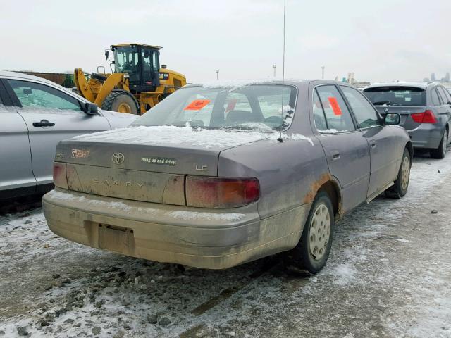 4T1BG12K7TU678231 - 1996 TOYOTA CAMRY DX BEIGE photo 4