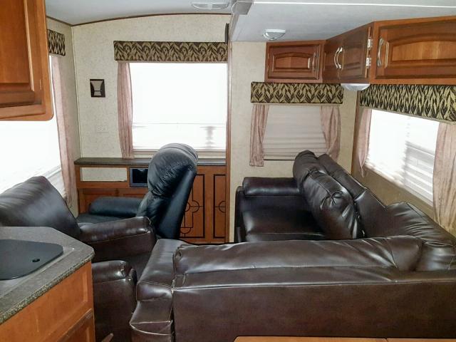 54CAG0S2XC1C92756 - 2012 WINNEBAGO WINNEBAGO WHITE photo 8