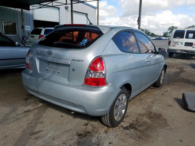 KMHCM3AC2AU165064 - 2010 HYUNDAI ACCENT BLU SILVER photo 4