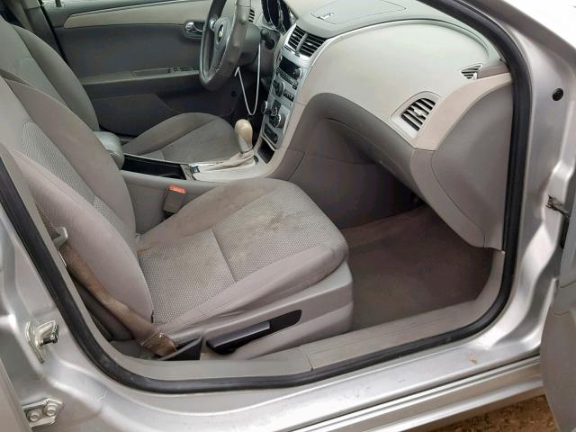1G1ZA5E04AF254215 - 2010 CHEVROLET MALIBU LS ნაცრისფერი ფოტო 5