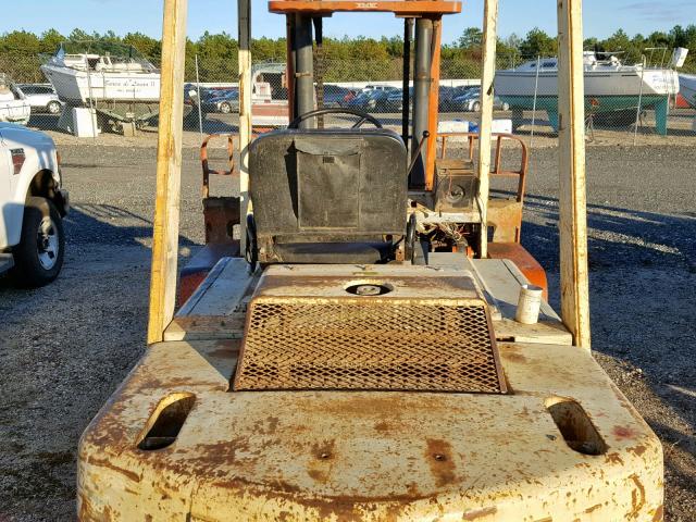 YF03001370 - 2003 NISSAN FORKLIFT ORANGE photo 6