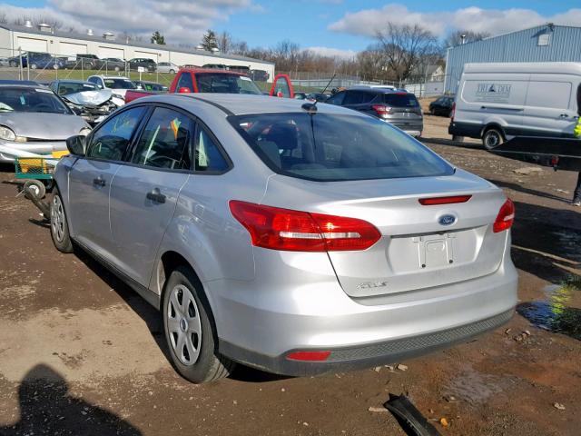 1FADP3E28HL274314 - 2017 FORD FOCUS S SILVER photo 3