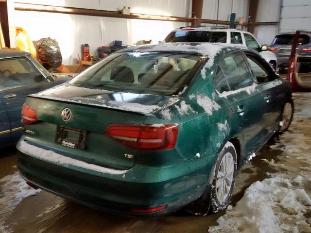 3VWDB7AJ2HM243732 - 2017 VOLKSWAGEN JETTA SE GREEN photo 4