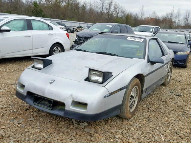 1G2PF37R2GP261042 - 1986 PONTIAC FIERO SE SILVER photo 2