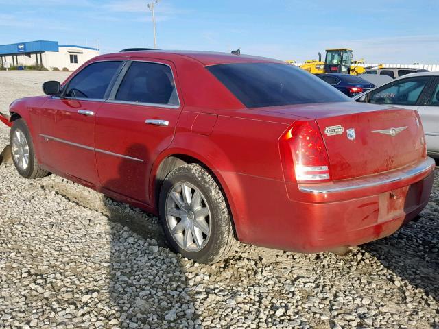 2C3KA63H58H139370 - 2008 CHRYSLER 300C RED photo 3