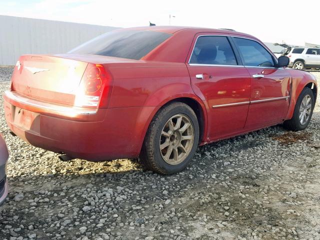 2C3KA63H58H139370 - 2008 CHRYSLER 300C RED photo 4