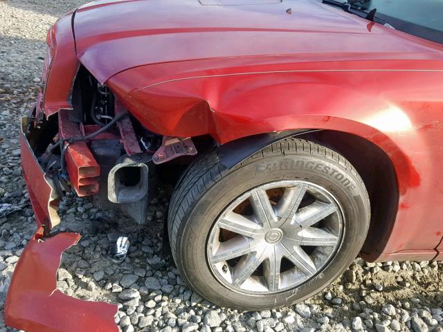 2C3KA63H58H139370 - 2008 CHRYSLER 300C RED photo 9