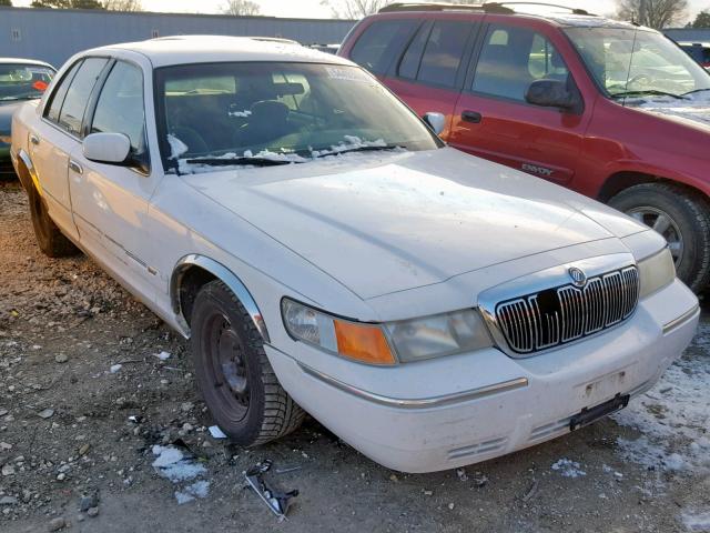 2MEFM74W1XX677994 - 1999 MERCURY GRAND MARQ WHITE photo 1