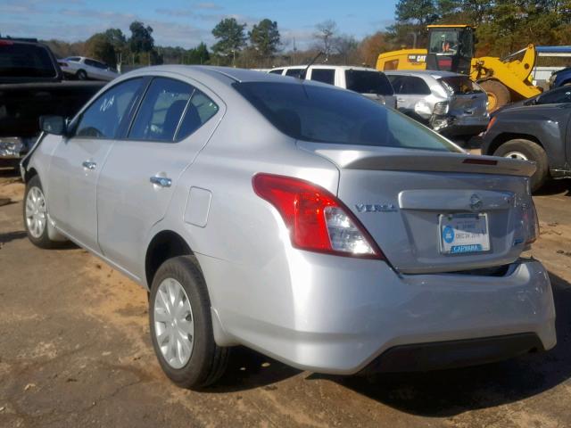 3N1CN7APXGL884015 - 2016 NISSAN VERSA S SILVER photo 3