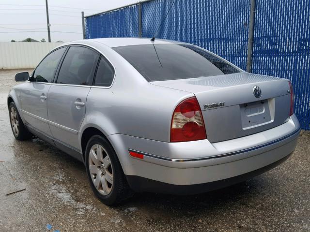 WVWRH63B52P246746 - 2002 VOLKSWAGEN PASSAT GLX 银色 照片 3