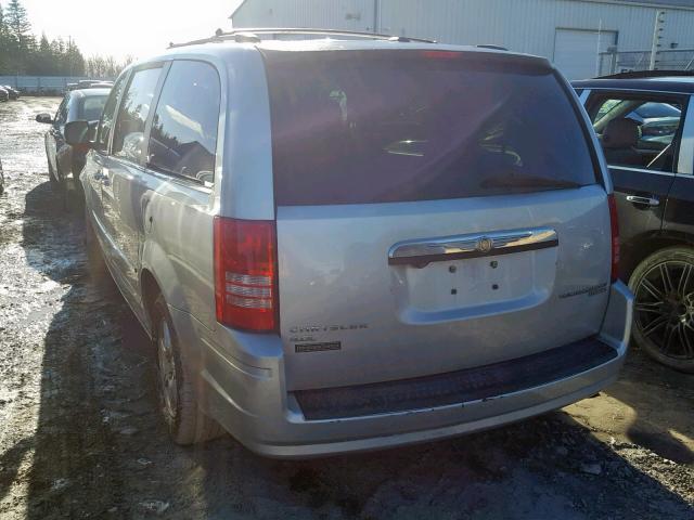 2A8HR54X19R622647 - 2009 CHRYSLER TOWN & COU SILVER photo 3