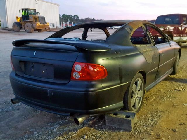 6G2VX12G04L215679 - 2004 PONTIAC GTO BLACK photo 4