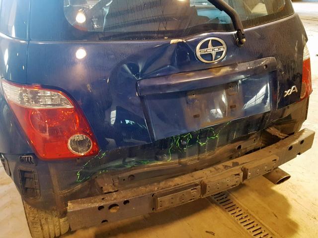 JTKKT624460172004 - 2006 TOYOTA SCION XA BLUE photo 9