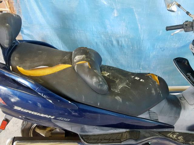 JS1CK43A732100490 - 2003 SUZUKI AN400 K3 BLUE photo 6