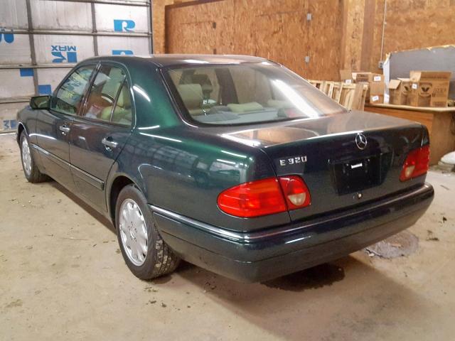 WDBJF55F8VA384395 - 1997 MERCEDES-BENZ E 320 GREEN photo 3