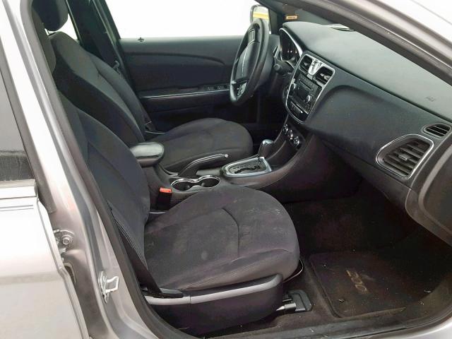 1C3CCBABXEN211849 - 2014 CHRYSLER 200 LX GRAY photo 5