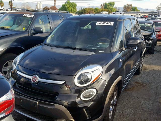 ZFBCFADH4EZ006018 - 2014 FIAT 500L TREKK BLACK photo 2