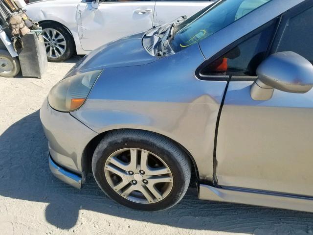 JHMGD38657S067638 - 2007 HONDA FIT S 银色 照片 9