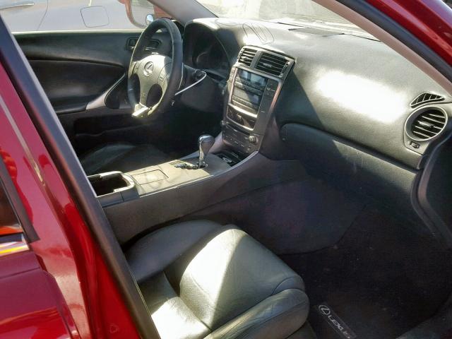 JTHBK262165004883 - 2006 LEXUS IS 250 BURGUNDY photo 5