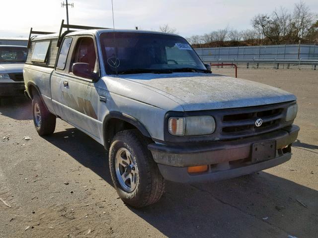 4F4DR17X5RTM46048 - 1994 MAZDA B4000 CAB WHITE photo 1