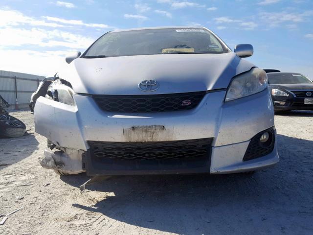 2T1KE40E39C012966 - 2009 TOYOTA COROLLA MA SILVER photo 9