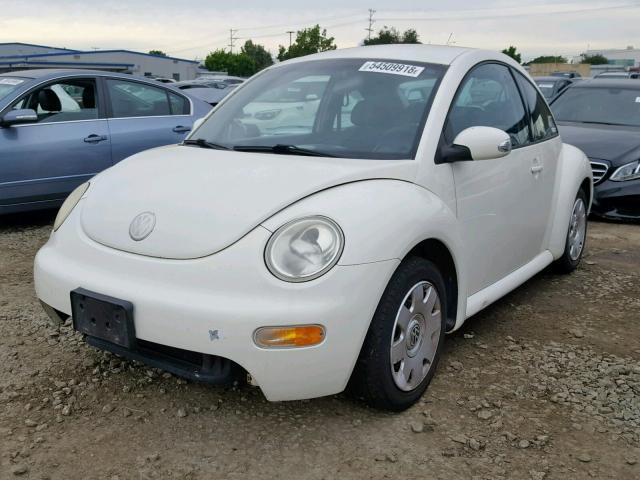 3VWBK21C13M434126 - 2003 VOLKSWAGEN NEW BEETLE CREAM photo 2