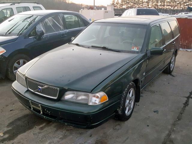 YV1LW61J2Y2641800 - 2000 VOLVO V70 BASE GREEN photo 2