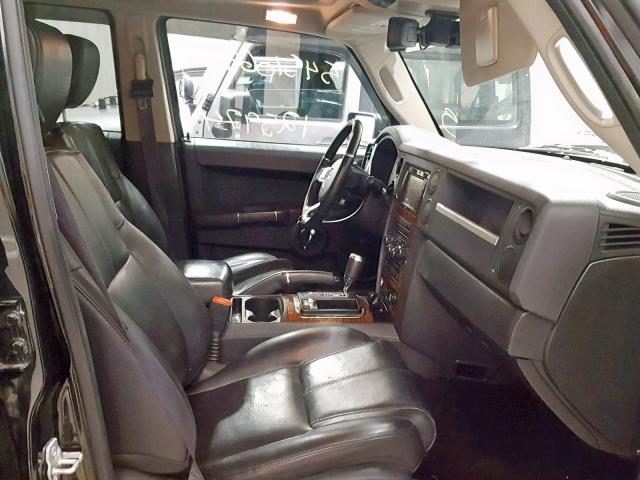 1J8HG582X8C243366 - 2008 JEEP COMMANDER BLACK photo 5
