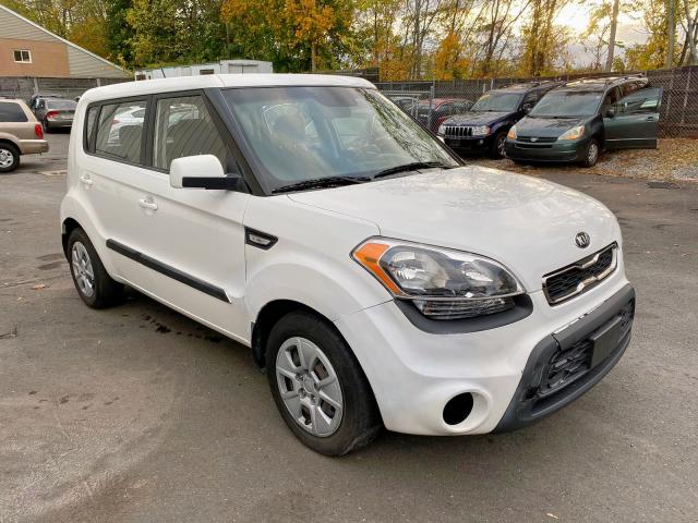 KNDJT2A59D7528232 - 2013 KIA SOUL WHITE photo 1