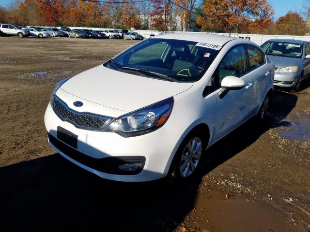 KNADN4A36C6049382 - 2012 KIA RIO EX WHITE photo 2