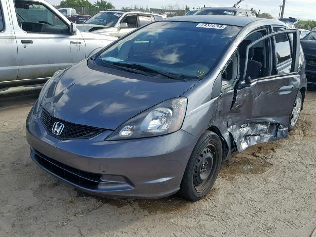 JHMGE8H30DC056536 - 2013 HONDA FIT GRAY photo 2