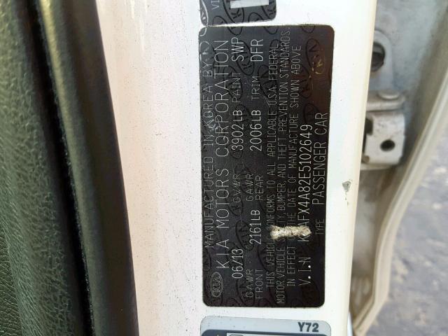 KNAFX4A82E5102649 - 2014 KIA FORTE EX WHITE photo 10