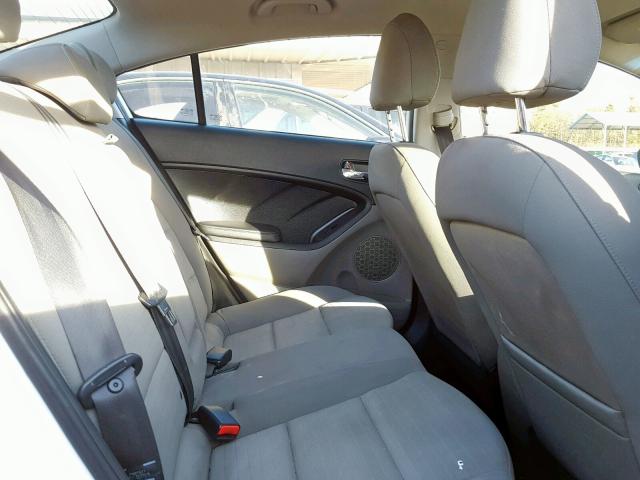 KNAFX4A82E5102649 - 2014 KIA FORTE EX WHITE photo 6