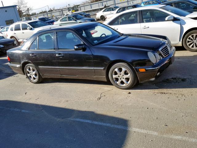 WDBJF65J32B501025 - 2002 MERCEDES-BENZ E 320 BLUE photo 1